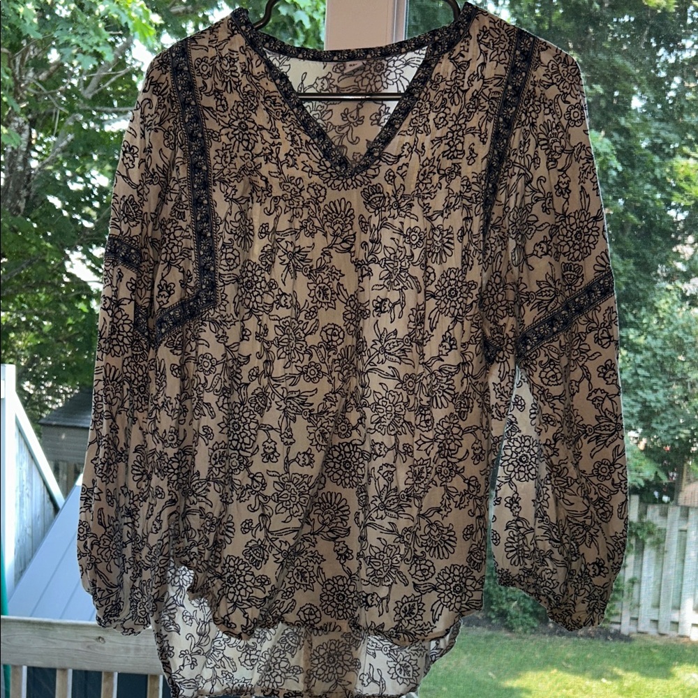 Old Navy Cream and Black Floral Blouse